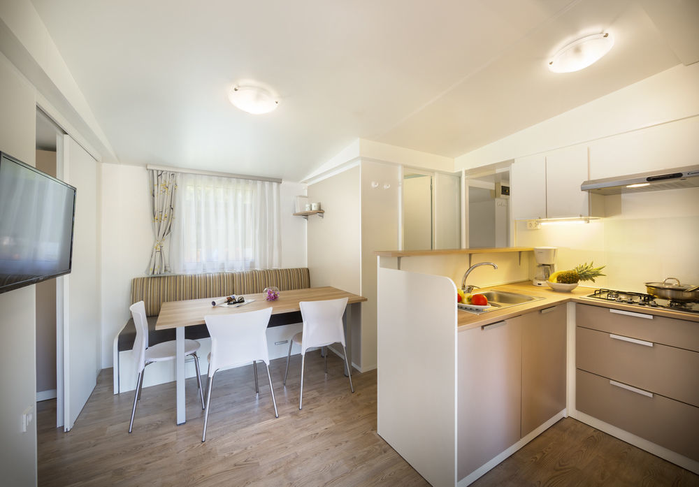 Maistra Camping Veštar Mobile homes Rovinj Exterior foto Interior of a mobile home